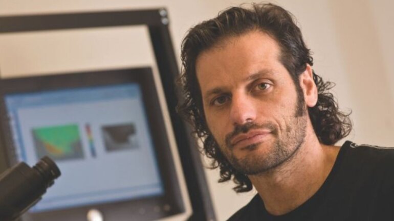 Θ. Τζουνόπουλος: Οι μέρες που οι εμβοές είναι μια ασθένεια χωρίς θεραπεία είναι μετρημένες